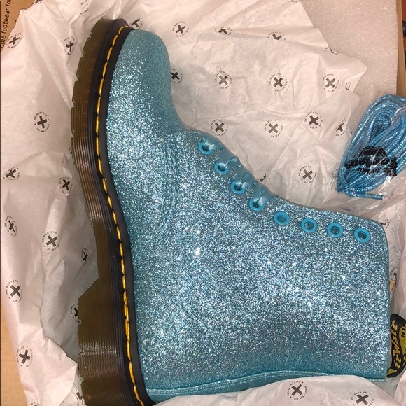 🆕 Dr. Martens® 1460 Pascal Glitter 8-Eye - Picture 7 of 10